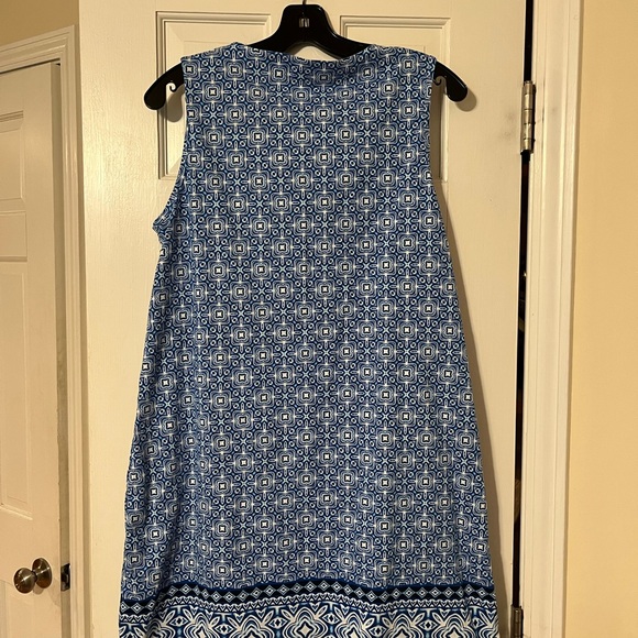 Lands' End Blue and White Patterned Sleeveless Dress size M - Picture 2 of 9